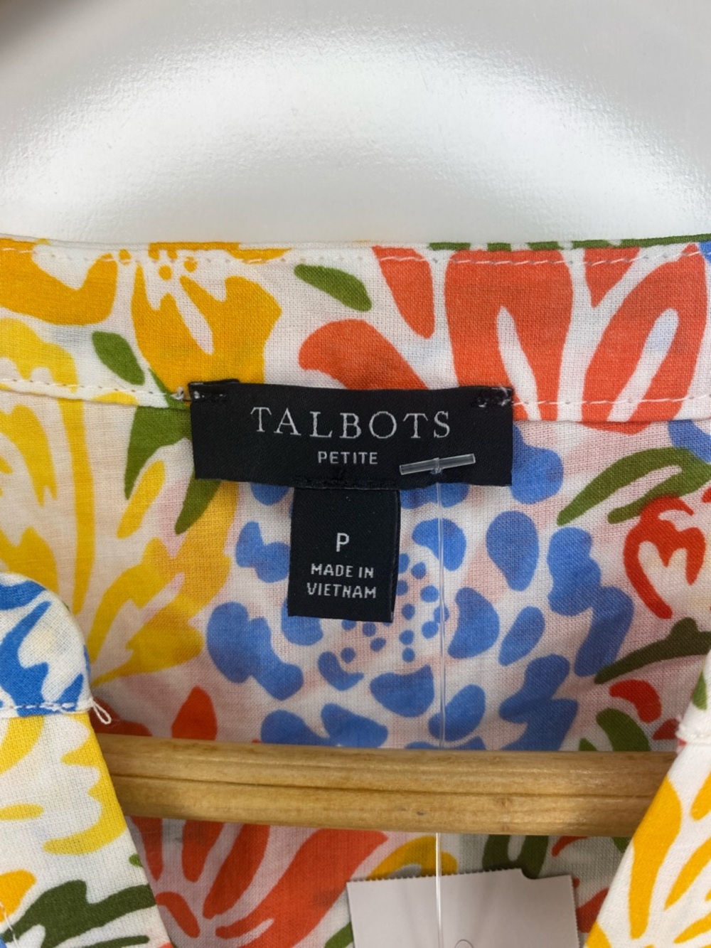 Talbots Blouse - Picture 2 of 3